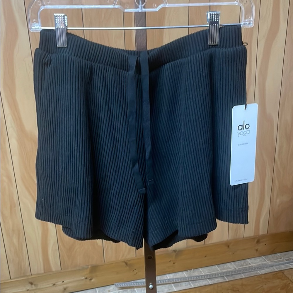 ALO Yoga Black Ribbed Athletic Shorts